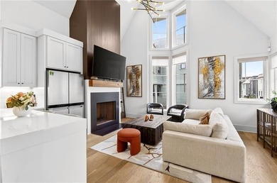 Set within the award-winning Trilith community, this - photo 5