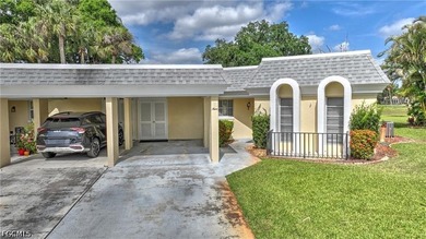 Welcome home to this spacious two bedroom, two bathroom condo in - photo 1