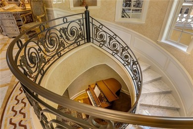 A premier opportunity to acquire one of the grandest estates - photo 39