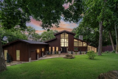 6,200+ sq. ft. executive estate La Crescent MN - photo 1