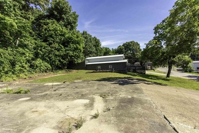 Discover a truly unique property in Hardy, Arkansas-ideal for a - photo 4