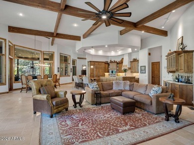 Fully Furnished Forest Highlands golf course estate, on a - photo 7
