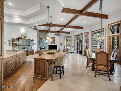 Fully Furnished Forest Highlands golf course estate, on a - photo 8