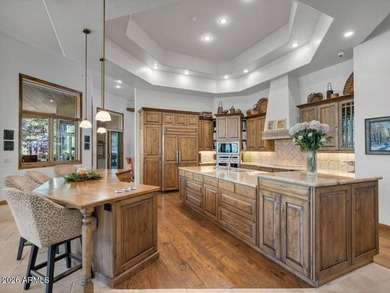 Fully Furnished Forest Highlands golf course estate, on a - photo 10