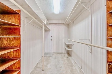 Renovator's delight - opportunity to own in the beautiful - photo 12