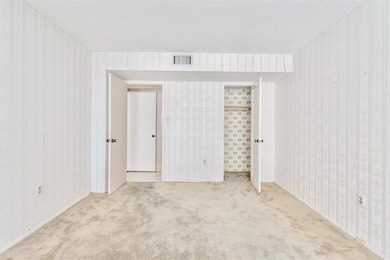 Renovator's delight - opportunity to own in the beautiful - photo 16