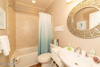 Located in the heart of Old Town Bay St. Louis, this charming - photo 7