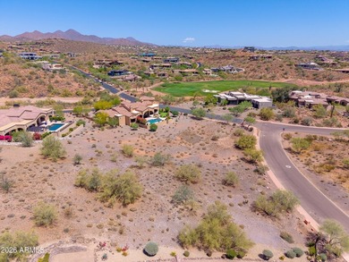 Beautiful gentle sloping lot, just shy of an acre at the back - photo 28