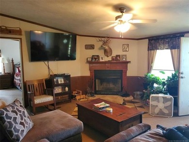 BREATHTAKING LAKE VIEW & PREMIUM UPGRADES! Nestled on a super - photo 4