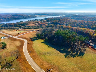 Lake Lot For Sale in Loudon, Tennessee