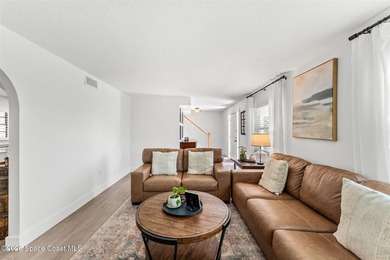 Welcome to this stunning fully remodeled 4-bed, 2.5-bath pool - photo 12