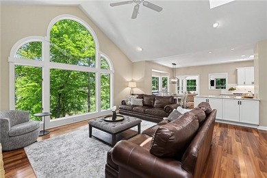 Experience The Keowee Life at 22 Mizzen Lane in Keowee Key, an - photo 12