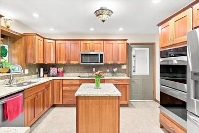 Welcome to this exceptional all brick, two story home offering - photo 18