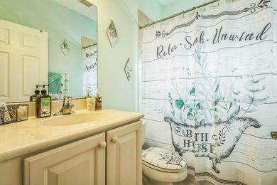 MOTIVATED SELLER! Rare opportunity to own the only 6-bedroom - photo 26