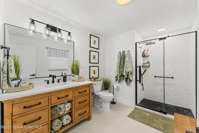Welcome to this stunning fully remodeled 4-bed, 2.5-bath pool - photo 36