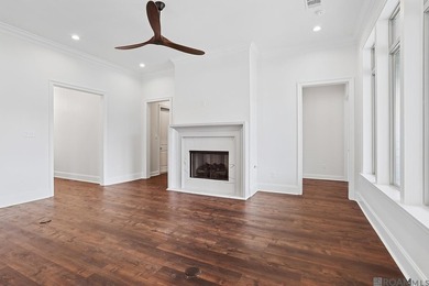 Welcome to this beautifully designed 4-bedroom, 3-bath home in - photo 4
