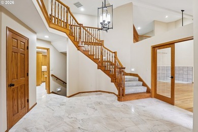 Grand double-door entry with sidelites and radius transom opens - photo 6