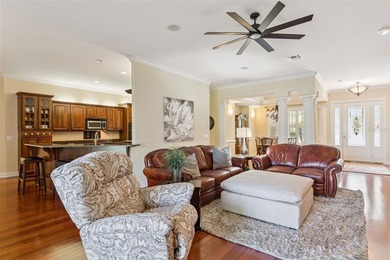 PRICED TO SELL!!This Custom-Built builder's 1 story home of 4 - photo 12