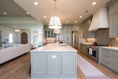 Stunning new construction steps from Chenal's Bear Den Golf - photo 14