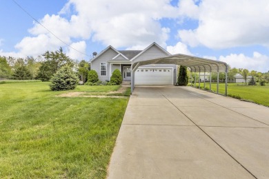 Lake Home Sale Pending in Brooklyn, Michigan