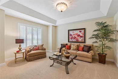 PRICED TO SELL!!This Custom-Built builder's 1 story home of 4 - photo 21