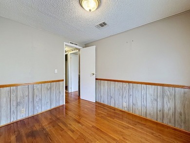 Beautiful 2BR/2BA home located in a highly desirable - photo 23