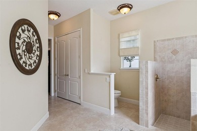 PRICED TO SELL!!This Custom-Built builder's 1 story home of 4 - photo 31