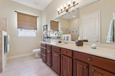 PRICED TO SELL!!This Custom-Built builder's 1 story home of 4 - photo 33