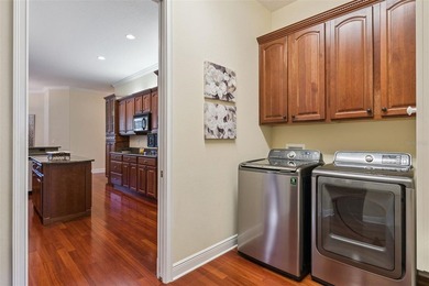 PRICED TO SELL!!This Custom-Built builder's 1 story home of 4 - photo 37