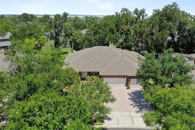PRICED TO SELL!!This Custom-Built builder's 1 story home of 4 - photo 42