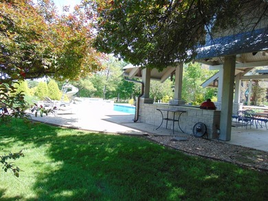 man made lake east of stables, indoor riding arena, large horse - photo 9