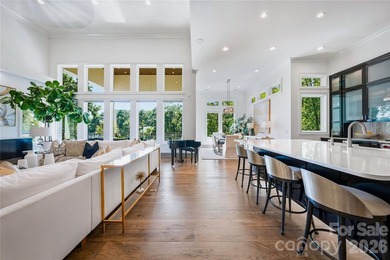 A masterpiece of modern waterfront architecture, Casa Luce is a - photo 11