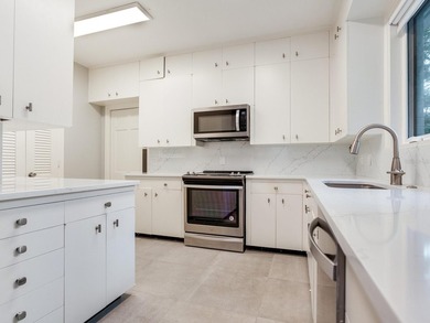 This is a perfect option for those who prefer not to live in a - photo 24