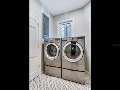 This is a perfect option for those who prefer not to live in a - photo 27