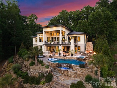 A masterpiece of modern waterfront architecture, Casa Luce is a - photo 46