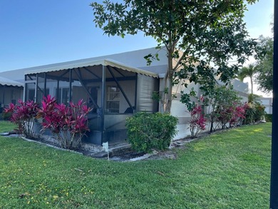REDUCED! READY TO SELL! BESTLOCATION!! Corner unit w/garage on - photo 9