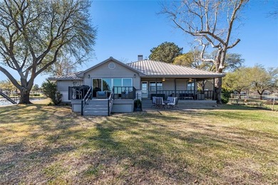 Cedar Creek Lake Home For Sale in Trinidad Texas