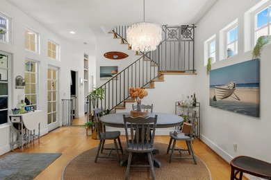 Spacious 4-bedroom home in a prime location with a top deck - photo 11