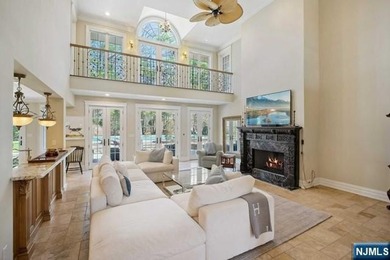 Explore Colonial-style masterpiece located in the prestigious - photo 14