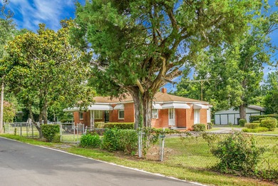Here's your chance to own a beautiful brick home on a spacious - photo 7