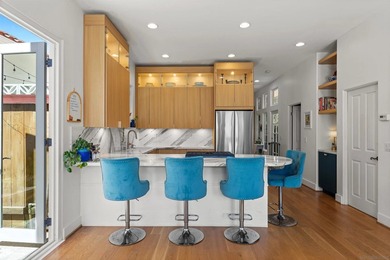 Spacious 4-bedroom home in a prime location with a top deck - photo 17