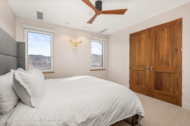 Exquisite Contemporary Home on the 5th Gold Tee Box of the - photo 25