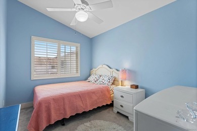 Spacious 4-bedroom home in a prime location with a top deck - photo 34