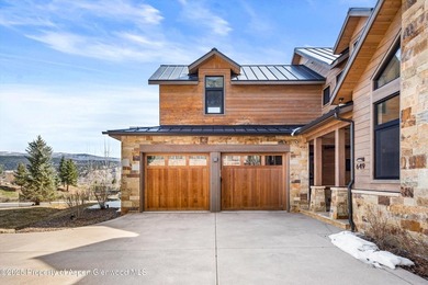 Exquisite Contemporary Home on the 5th Gold Tee Box of the - photo 36