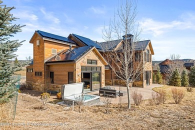 Exquisite Contemporary Home on the 5th Gold Tee Box of the - photo 37