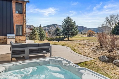 Exquisite Contemporary Home on the 5th Gold Tee Box of the - photo 42