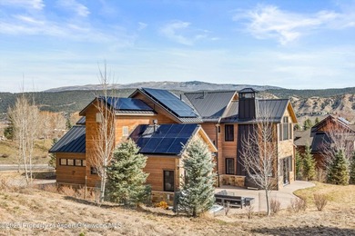 Exquisite Contemporary Home on the 5th Gold Tee Box of the - photo 43