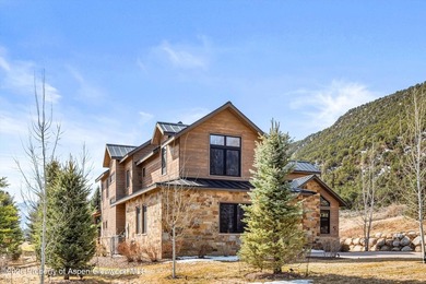 Exquisite Contemporary Home on the 5th Gold Tee Box of the - photo 45