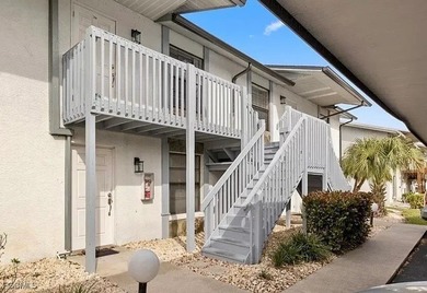 Cape Coral Lakes Area Condo For Sale in Cape Coral Florida