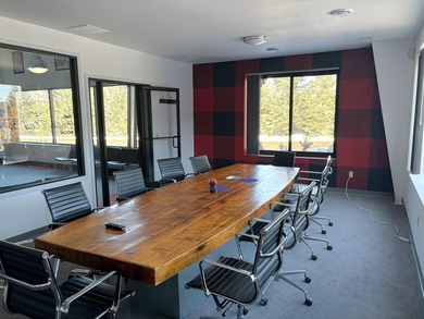 Discover a rare office and warehouse opportunity in Nisswa - photo 12